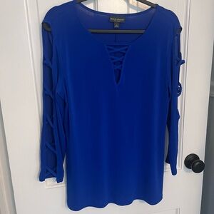 BOLD elements Women's Royal Blue Blouse